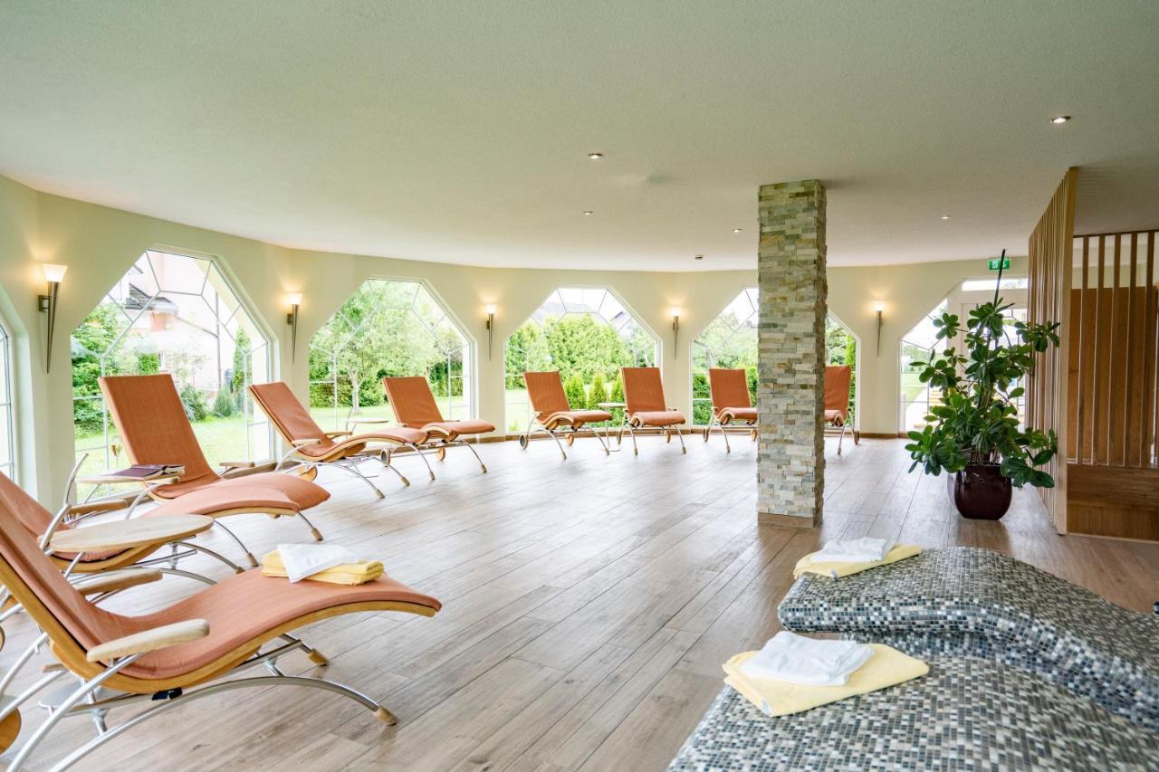 Moehringers Schwarzwald Hotel บอนดอร์ฟ อิม ชวาร์ซวัลด์ ภายนอก รูปภาพ