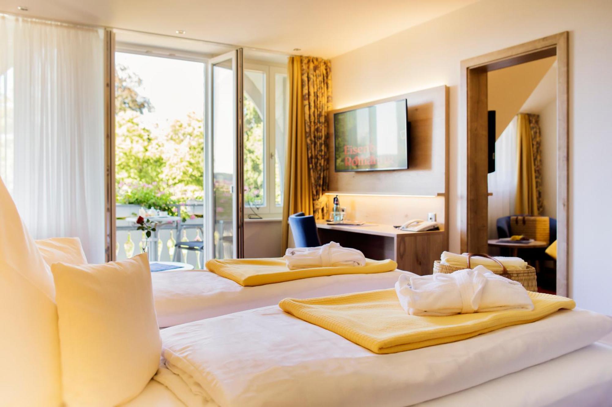 Moehringers Schwarzwald Hotel บอนดอร์ฟ อิม ชวาร์ซวัลด์ ภายนอก รูปภาพ