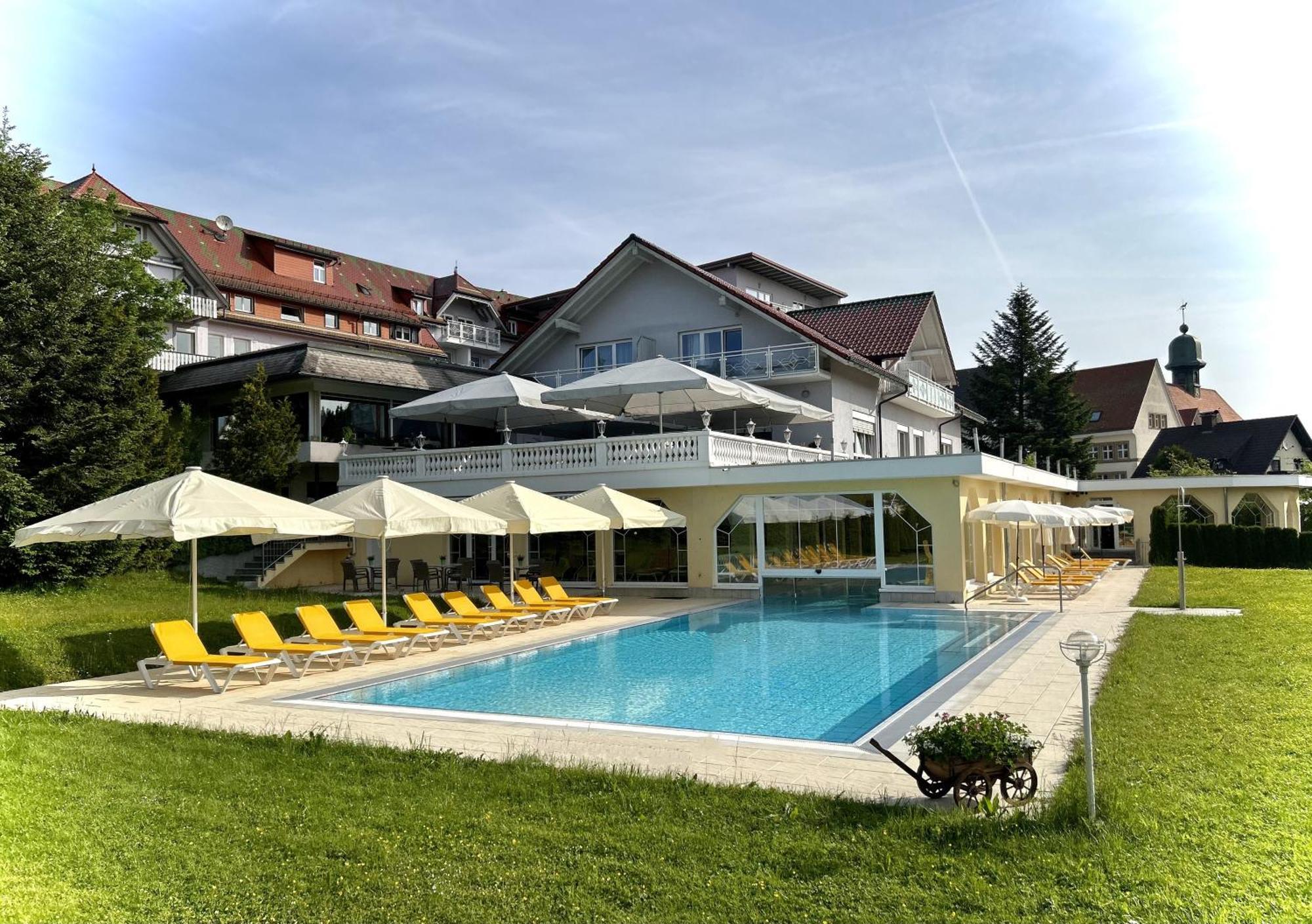 Moehringers Schwarzwald Hotel บอนดอร์ฟ อิม ชวาร์ซวัลด์ ภายนอก รูปภาพ